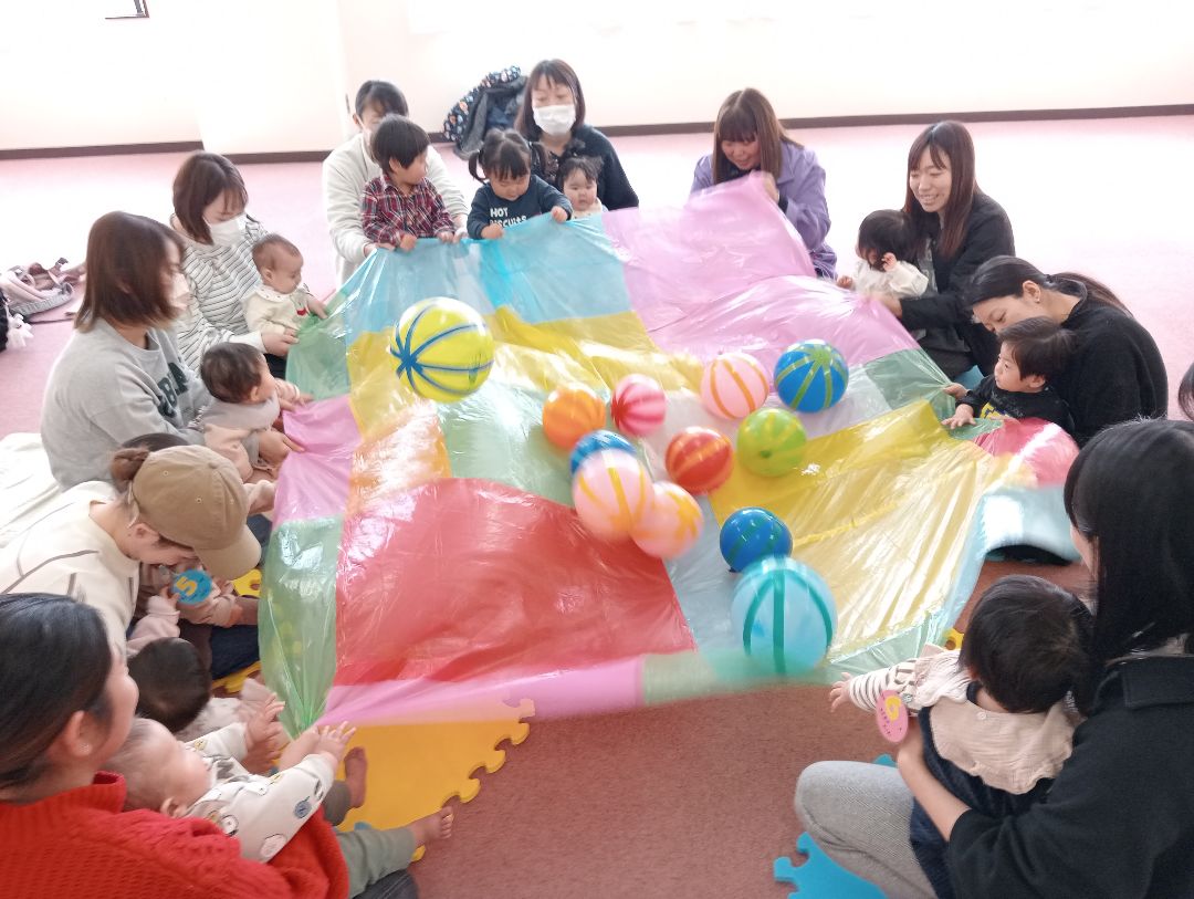 児童センターのサムネイル